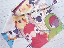 Load image into Gallery viewer, Birds / Lens Cleaning Cloth - for glasses & screens / Microfiber