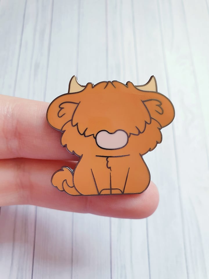Highland Cow Pin