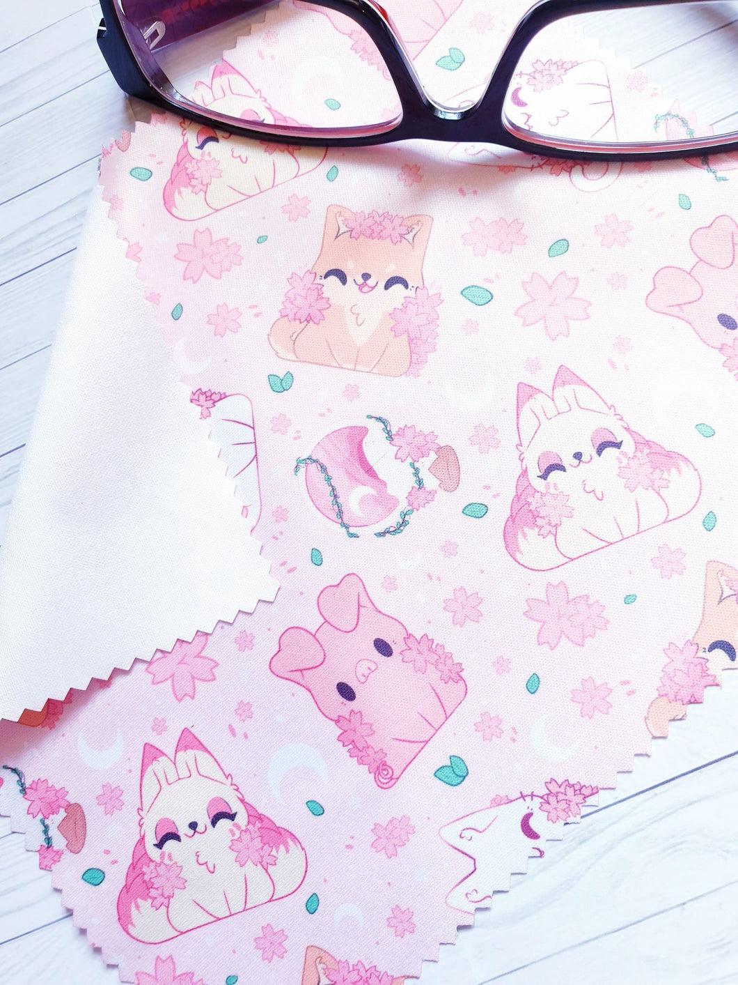 Sakura - Lens Cleaning Cloth